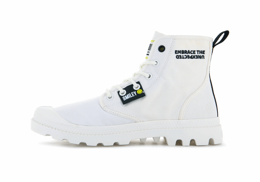 Palladium Pampa Smiley Change Star White